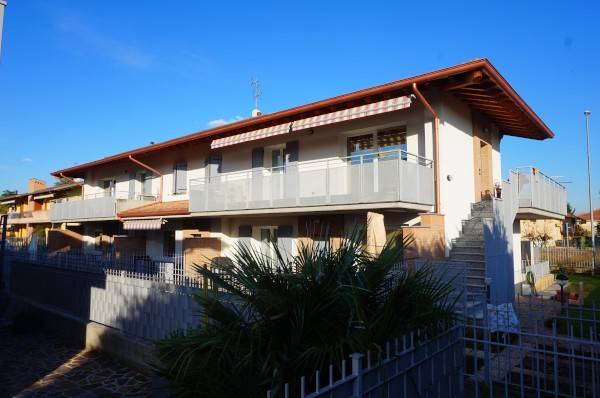 appartamento in vendita a Bonate Sopra