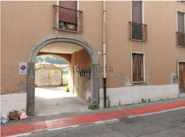 appartamento in vendita a Bonate Sopra in zona Ghiaie di Bonate Sopra