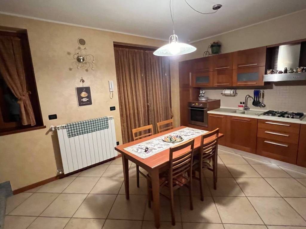 appartamento in vendita a Bonate Sopra