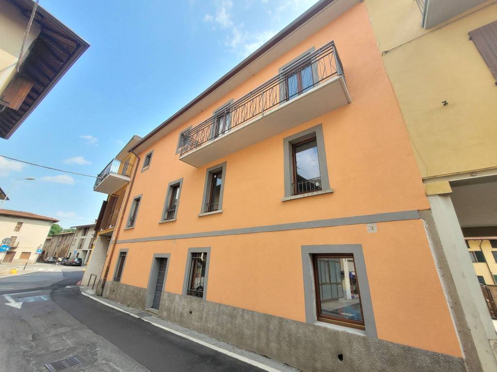 appartamento in vendita a Bonate Sopra