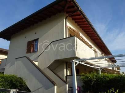 casa indipendente in vendita a Bonate Sopra