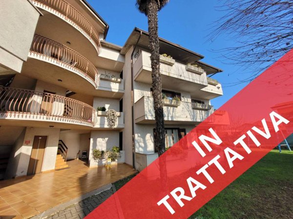 appartamento in vendita a Bonate Sopra in zona Ghiaie di Bonate Sopra