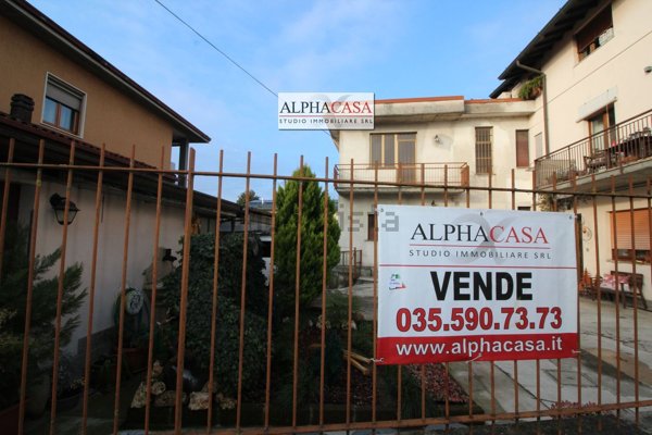 appartamento in vendita a Bonate Sopra