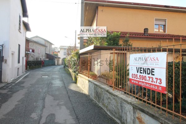 appartamento in vendita a Bonate Sopra