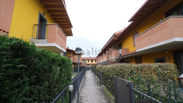 appartamento in vendita a Bonate Sopra