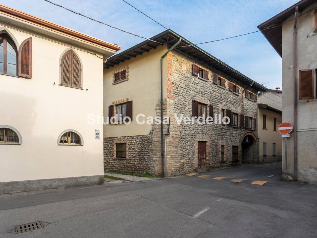 appartamento in vendita a Bonate Sopra