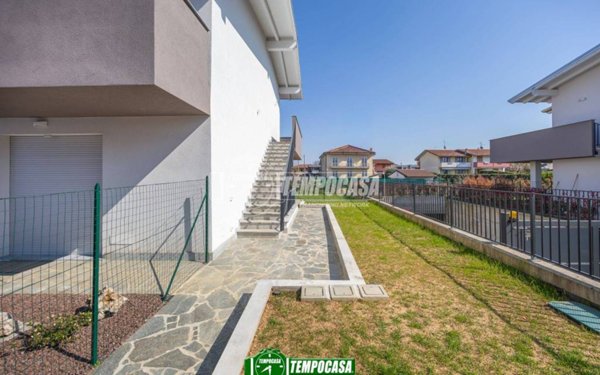 appartamento in vendita a Bonate Sopra