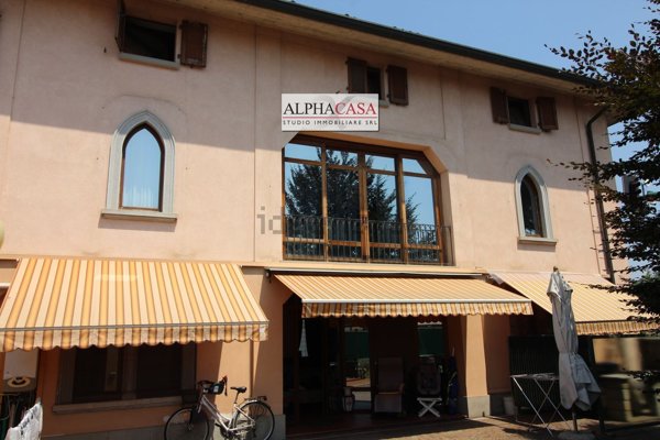 casa indipendente in vendita a Bonate Sopra