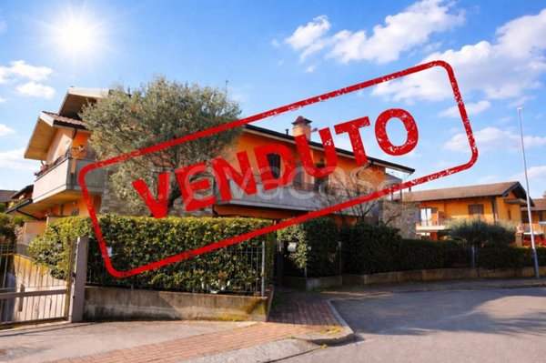 appartamento in vendita a Bonate Sopra