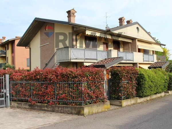 appartamento in vendita a Bonate Sopra