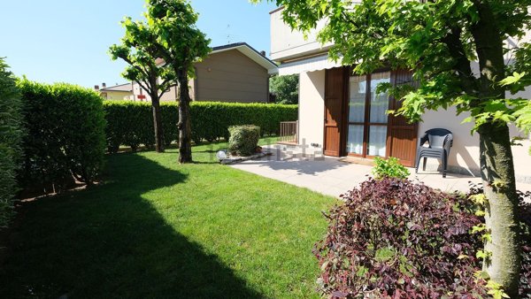 casa indipendente in vendita a Bonate Sopra