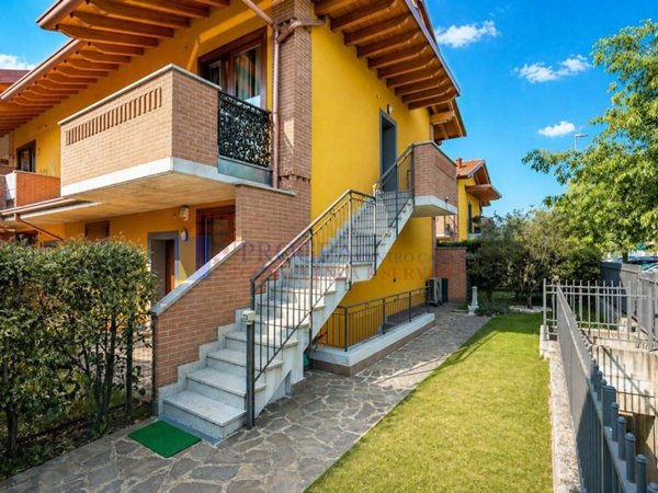 appartamento in vendita a Bonate Sopra
