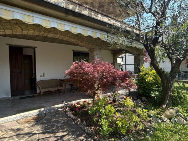casa indipendente in vendita a Bonate Sopra in zona Ghiaie di Bonate Sopra