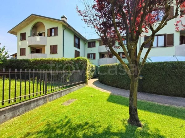 appartamento in vendita a Bonate Sopra