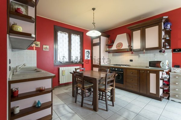 appartamento in vendita a Bonate Sopra in zona Ghiaie di Bonate Sopra