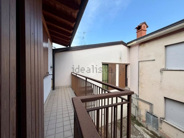appartamento in vendita a Bonate Sopra in zona Ghiaie di Bonate Sopra