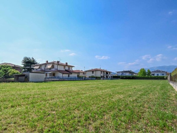 terreno edificabile in vendita a Bonate Sopra