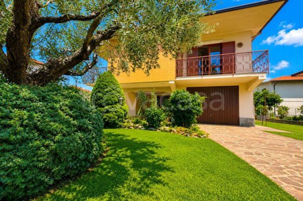 casa indipendente in vendita a Bonate Sopra in zona Ghiaie di Bonate Sopra