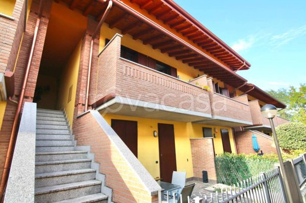 appartamento in vendita a Bonate Sopra in zona Ghiaie di Bonate Sopra