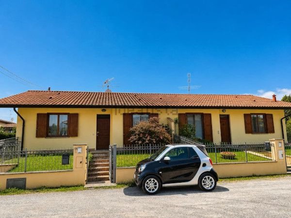 casa indipendente in vendita a Bonate Sopra in zona Ghiaie di Bonate Sopra