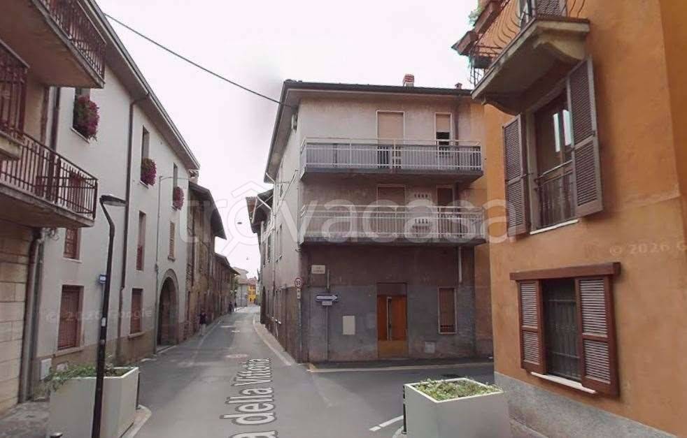 appartamento in vendita a Bonate Sopra in zona Ghiaie di Bonate Sopra