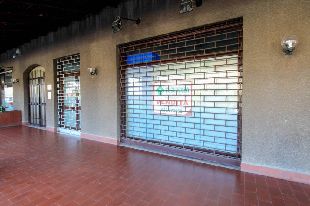 appartamento in vendita a Bonate Sotto