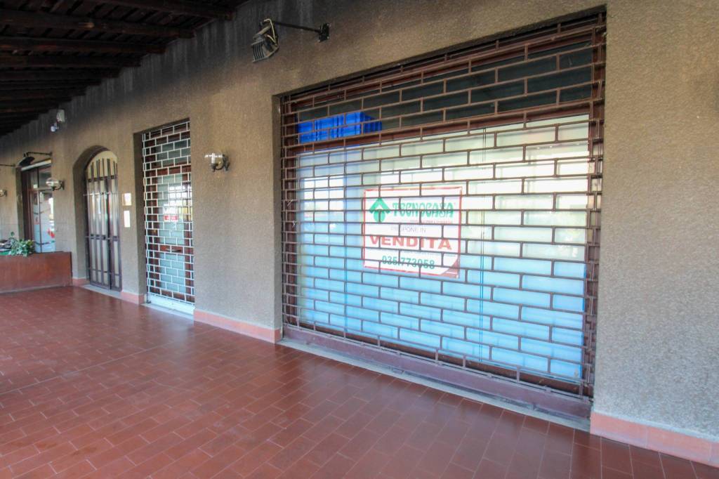 appartamento in vendita a Bonate Sotto