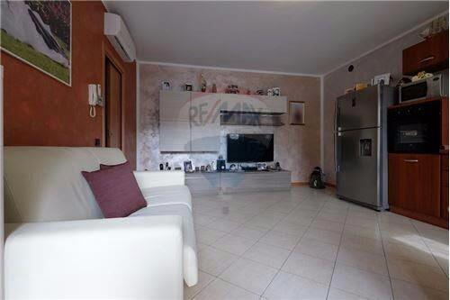 appartamento in vendita a Bonate Sotto