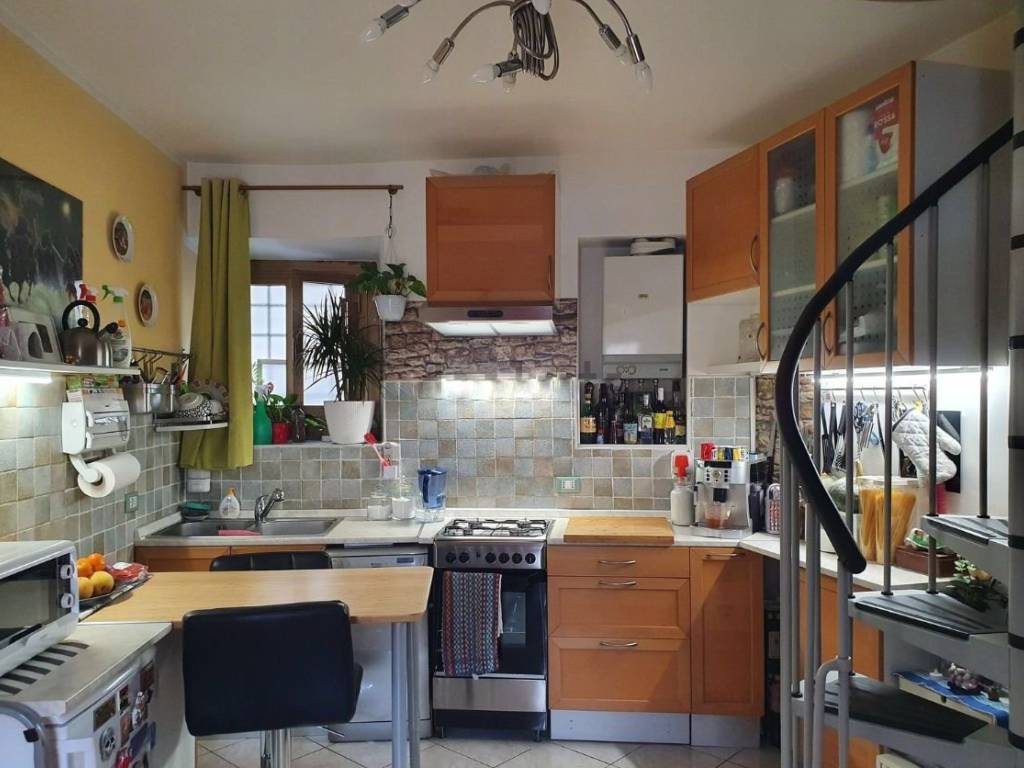 appartamento in vendita a Bonate Sotto