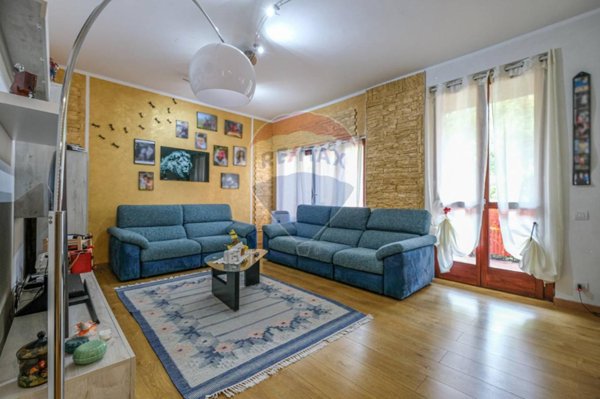 appartamento in vendita a Bonate Sotto