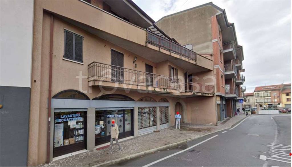 appartamento in vendita a Bonate Sotto