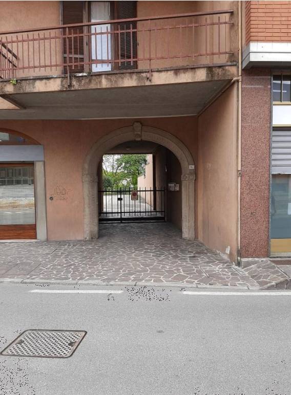 appartamento in vendita a Bonate Sotto