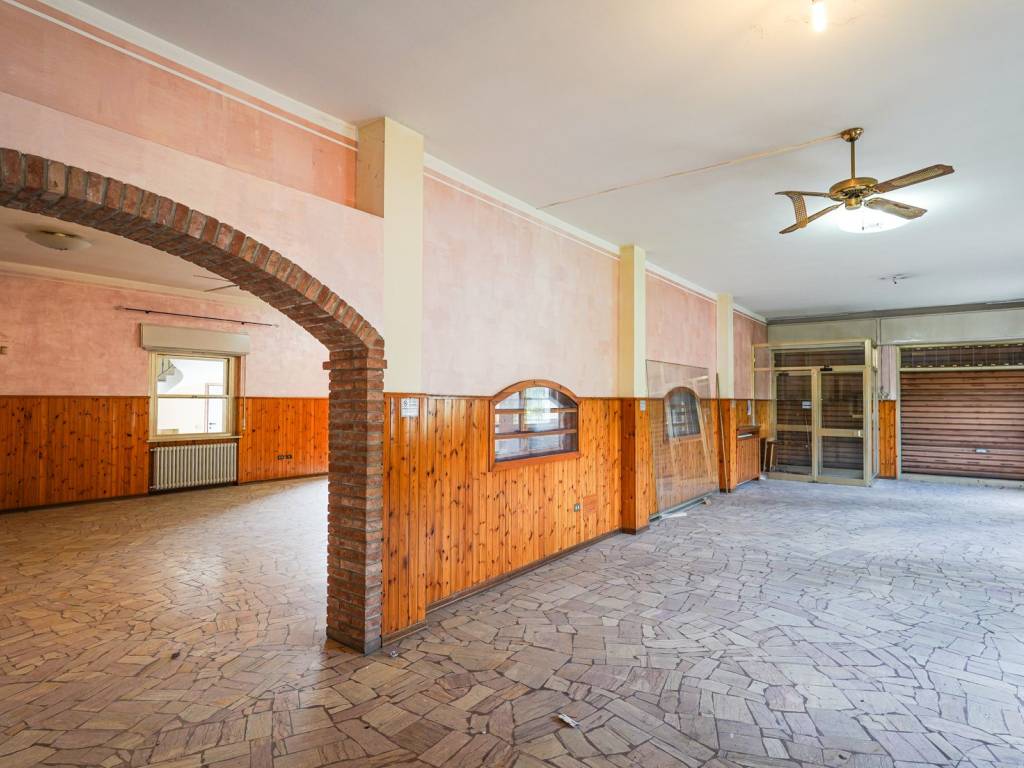 intera palazzina in vendita a Bonate Sotto