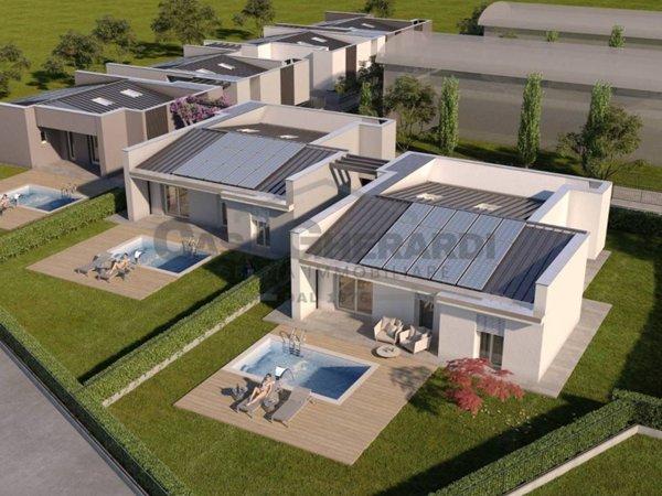 casa indipendente in vendita a Bonate Sotto