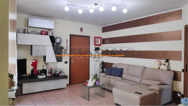 appartamento in vendita a Bonate Sotto