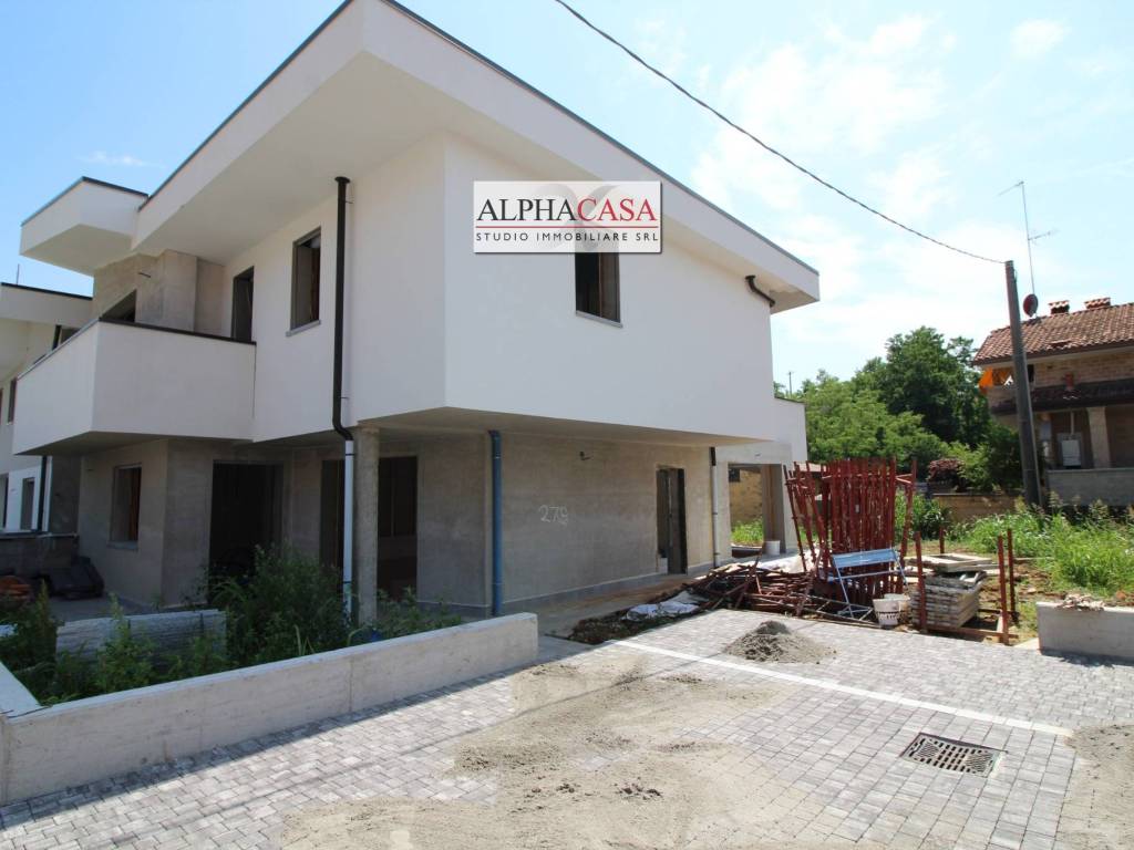 appartamento in vendita a Bonate Sotto