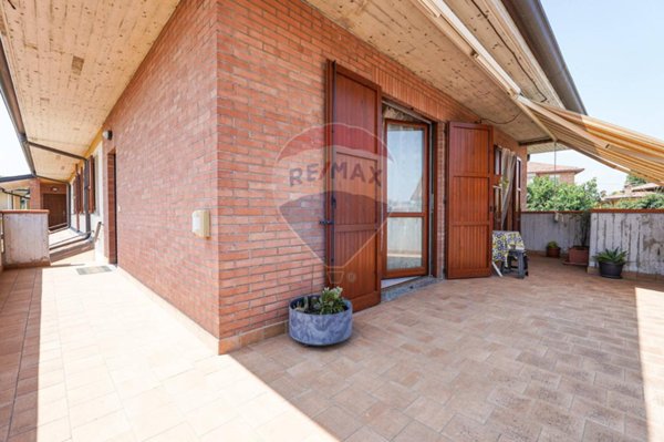 appartamento in vendita a Bonate Sotto