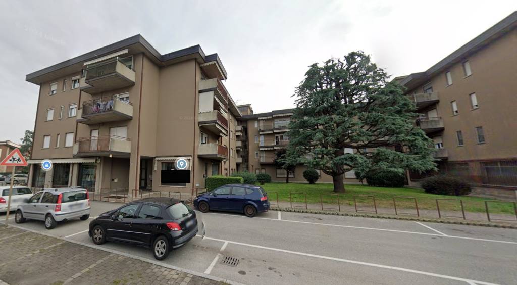 appartamento in vendita a Bonate Sotto