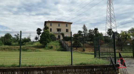 appartamento in vendita a Bonate Sotto