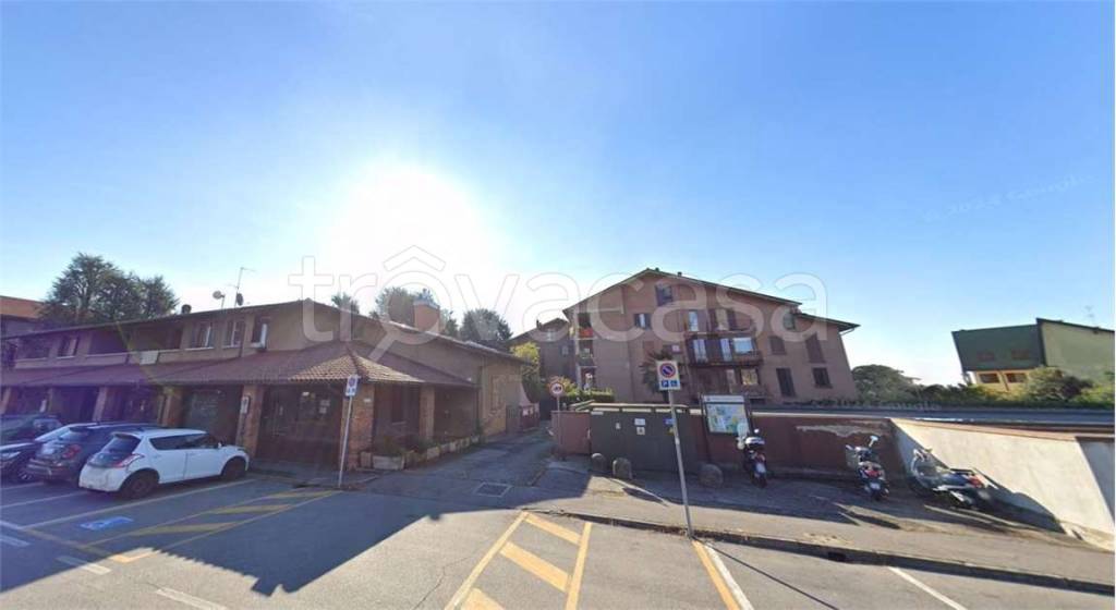 appartamento in vendita a Bonate Sotto