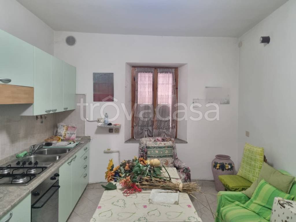 casa indipendente in vendita a Bonate Sotto