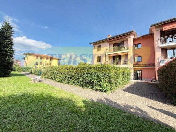 appartamento in vendita a Bonate Sotto