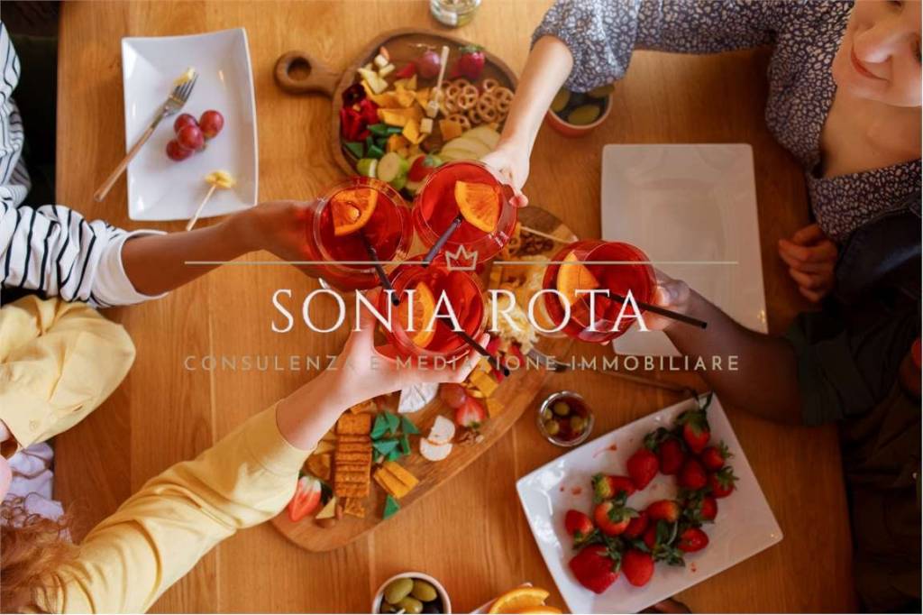 negozio in vendita a Bonate Sotto