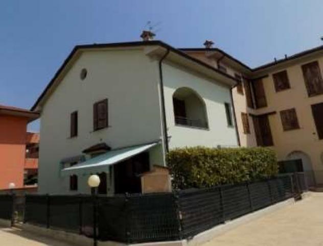 appartamento in vendita a Bonate Sotto