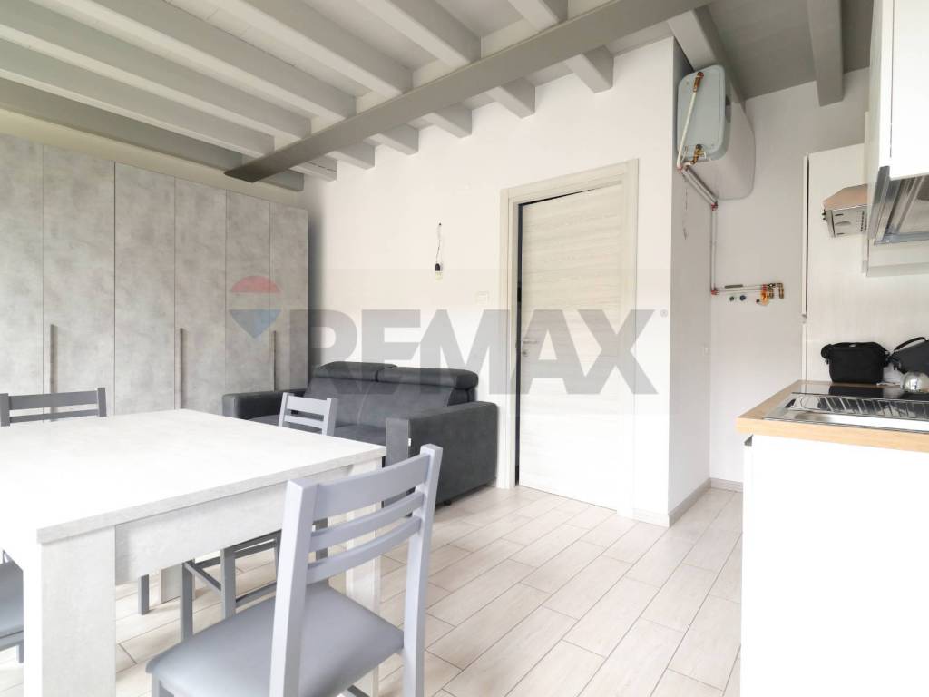 appartamento in vendita a Bonate Sotto