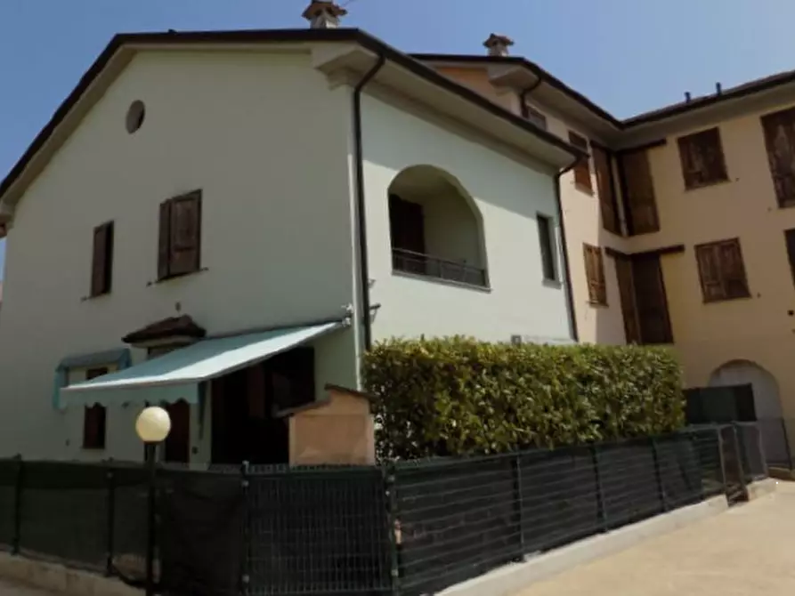 appartamento in vendita a Bonate Sotto