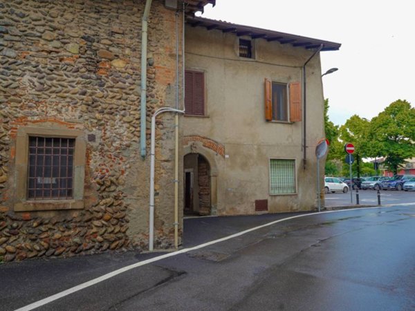 casa indipendente in vendita a Bonate Sotto