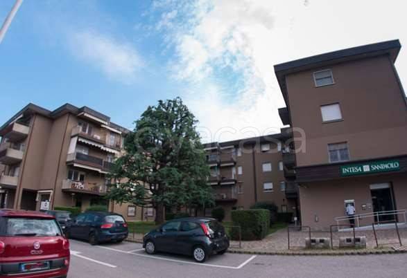 appartamento in vendita a Bonate Sotto