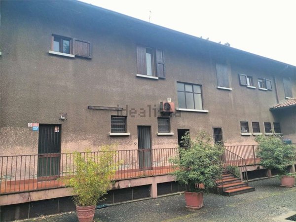 casa semindipendente in vendita a Bonate Sotto