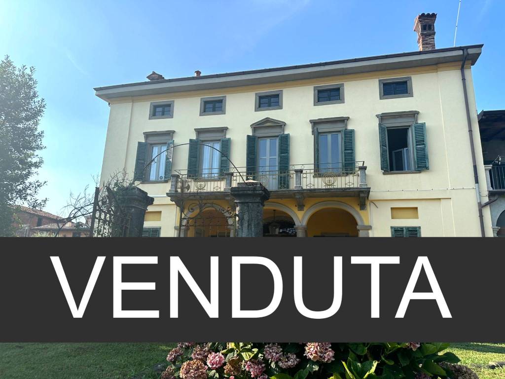 casa indipendente in vendita a Bonate Sotto